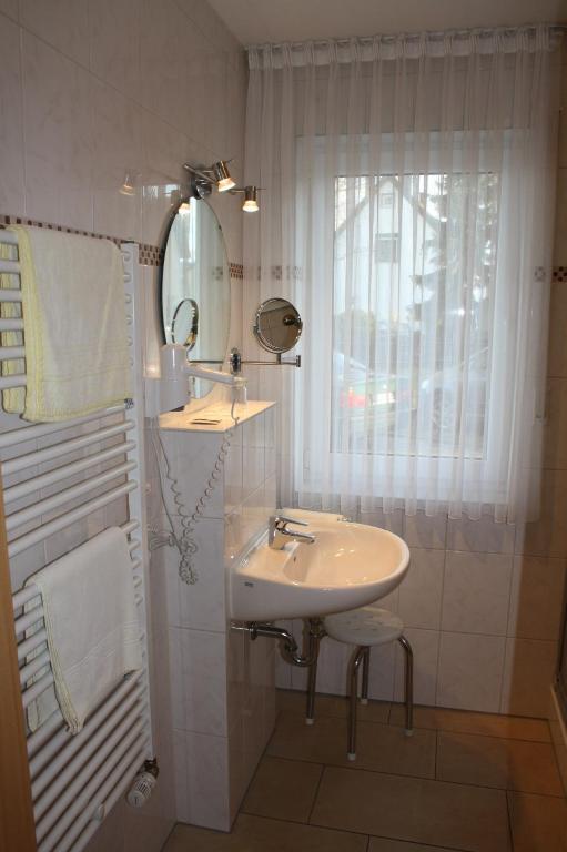 Hotel Zur Waage Bad Muenstereifel Room photo